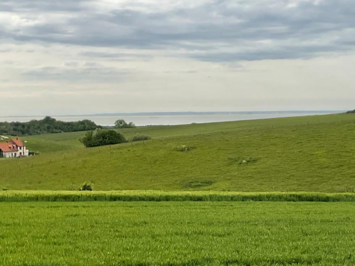 Sur Les Routes De La Mer Saint-Inglevert エクステリア 写真